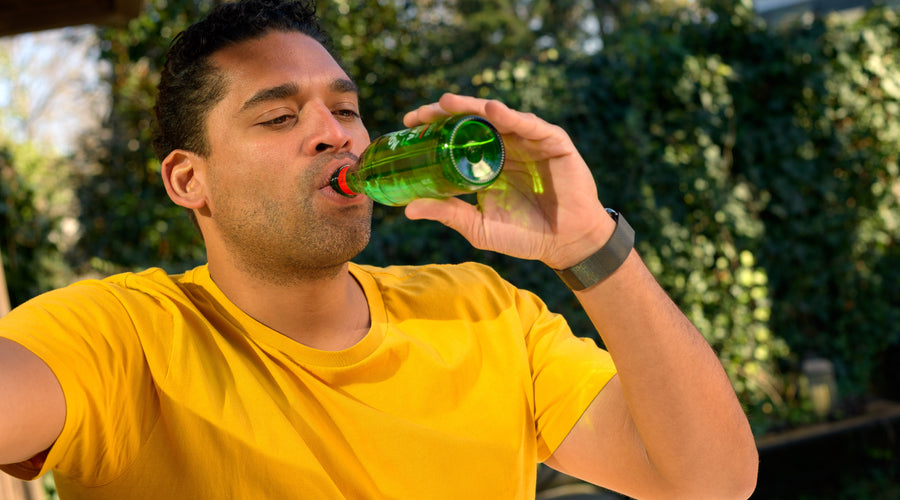 How to drink more water throughout the day (even if you hate water)