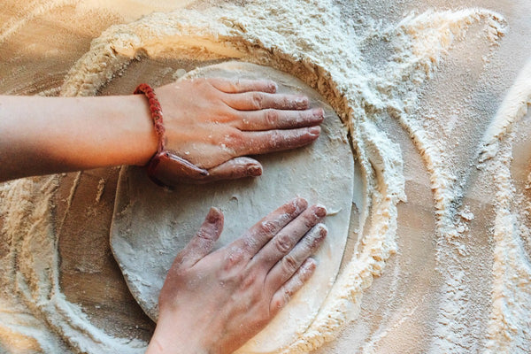 MAKING PIZZA WITH MOUNTAIN VALLEY WATER